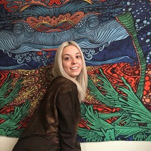 Meet your Posher, Kalliope